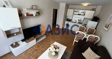Квартира 2 комнаты в Святой Влас, Болгария