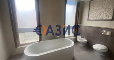 Apartamento 4 habitaciones en Nesebar, Bulgaria