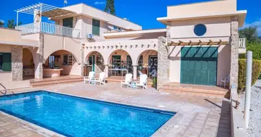 Haus 6 Schlafzimmer in Peyia, Zypern