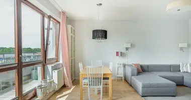 Wohnung 3 zimmer in Warschau, Polen