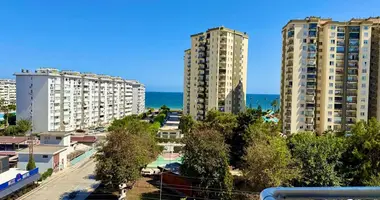Appartement 3 chambres dans Mezitli, Turquie