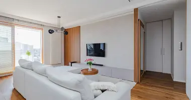 Квартира 3 комнаты в Варшава, Польша