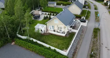 Haus 6 zimmer in Hyokannummi, Finnland