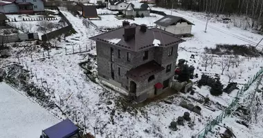 Dom w Luhavaslabadski sielski Saviet, Białoruś