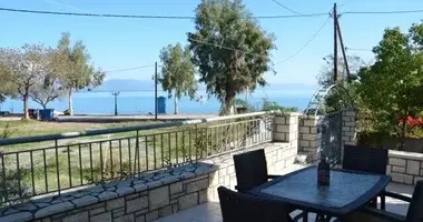 Cottage 4 bedrooms in Municipality of Aigialeia, Greece