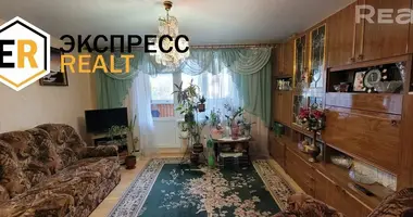 Apartamento 2 habitaciones en Vialikija Lepiasy, Bielorrusia