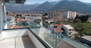 Apartamento 2 habitaciones en Montenegro