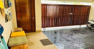 Villa 6 bedrooms with parking, with Furnitured, with Air conditioner in Phuket, Thailand