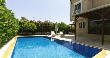 Villa 5 Zimmer in Antalya, Türkei