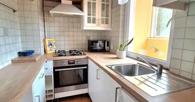 Apartamento 3 habitaciones en Varsovia, Polonia