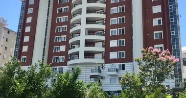 Wohnung 3 Zimmer in Alanya, Türkei