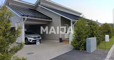 Haus 4 zimmer in Kerava, Finnland
