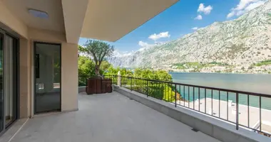Wohnung 3 Zimmer in Muo, Montenegro