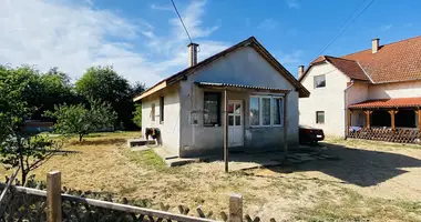 8 room house in Tapioszecso, Hungary