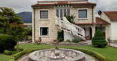 Villa 5 bedrooms with Swimming pool in Montenegro