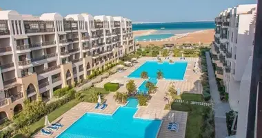 Condo 3 pokoi z Okna z podwójnymi szybami, z Balkon, z Interkom w Hurghada, Egipt