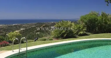 Villa 5 bedrooms with Air conditioner, with Sea view, with Garage in Malaga, Spain