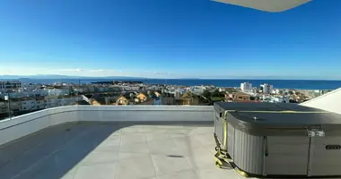 Penthouse  mit Aufzug, mit Terrasse, mit Sprudelbad in Tarifa, Spanien