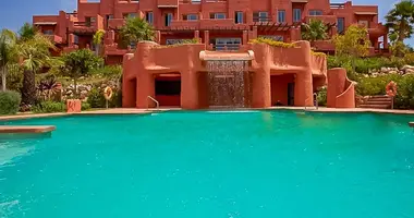 Townhouse 4 bedrooms in Manilva, Spain