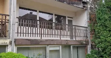 4 room apartment in Monor, Hungary