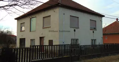 5 room house in Sirok, Hungary
