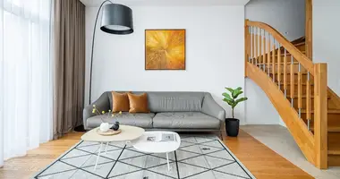 Apartamento 4 habitaciones en Vilna, Lituania