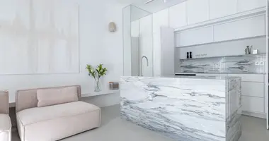 Квартира 2 комнаты в Варшава, Польша