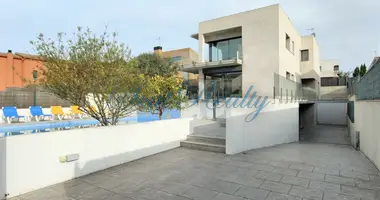 Villa  mit Klimaanlage, mit Terrasse, mit Alarmsystem in Palafrugell, Spanien