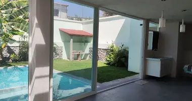 Casa 3 habitaciones en Diez de Abril, México