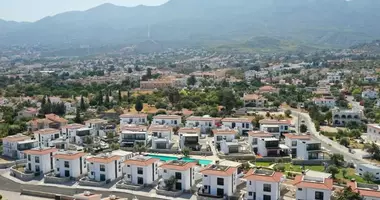 Villa  mit Terrasse, mit Garten, mit Kamin in Kyrenia, Nordzypern