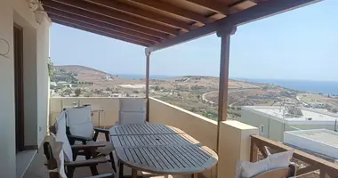 Cottage 4 rooms in Vari, Greece