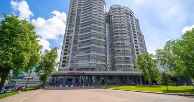 5 room apartment in Minsk, Belarus