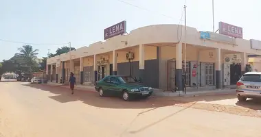 Prime Commercial Property with Tenants for Sale in Kotu en Serrekunda, Gambia