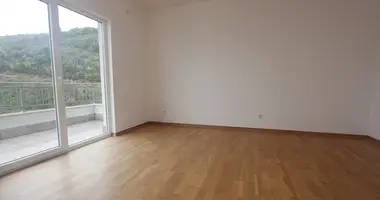 Apartamento 2 habitaciones en Budva, Montenegro