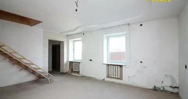 Wohnung 3 Zimmer in Enierhietykau, Weißrussland