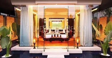 Villa 5 bedrooms in Pa Khlok, Thailand
