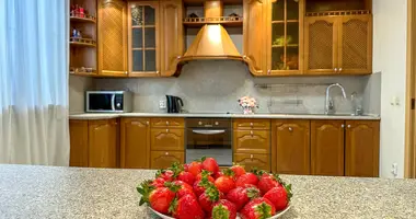 4 room apartment in Minsk, Belarus