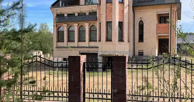 Maison dans Kalodziscanski selski Savet, Bélarus