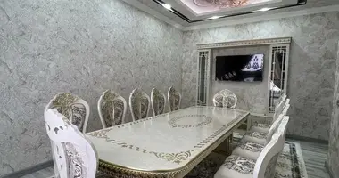 Квартира 3 комнаты со стеклопакетами, с мебелью, с лифтом в Ташкент, Узбекистан