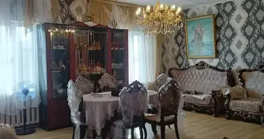 4 room house in Gatchinskoe gorodskoe poselenie, Russia