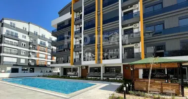 1 bedroom apartment in Konyaalti, Turkey