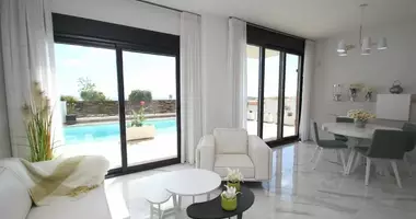 Villa 3 bedrooms in Orihuela, Spain