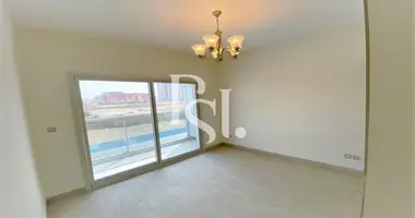 Apartamento 1 habitacion con Seguridad, con Aparcamiento cubierto en Dubái, Emiratos Árabes Unidos