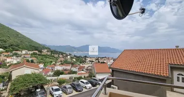 1 bedroom apartment with parking, with Balcony, with Air conditioner in Baošići, Montenegro