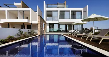 Villa 5 bedrooms in Sotira, Cyprus