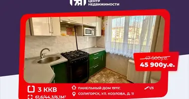 Apartamento 3 habitaciones en Saligorsk, Bielorrusia