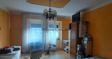 3 room apartment in Nyiregyhazi jaras, Hungary