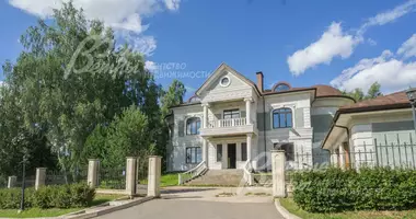 Casa 9 habitaciones en poselenie Krasnopahorskoe, Rusia