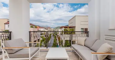 Apartamento 3 habitaciones en Montenegro