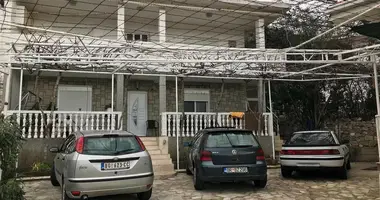 4 bedroom house in Montenegro